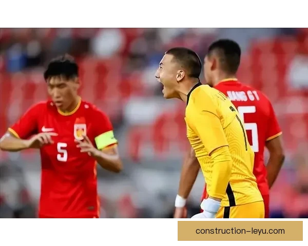 国家队鏖战决胜时刻年轻球员闪耀全场夺冠创历史新篇章点燃球迷激情 国家队鏖战决胜时刻年轻球员闪耀全场夺冠创历史新篇章点燃球迷激情