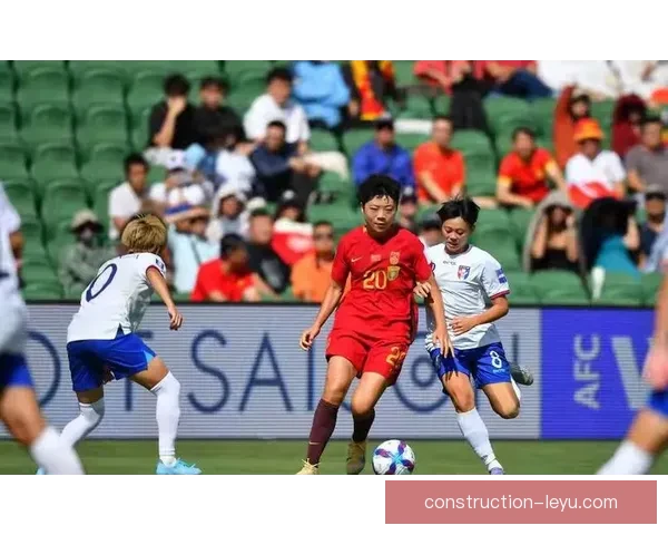 国足在亚洲杯小组赛中展现强势攻防实力晋级四分之一决赛