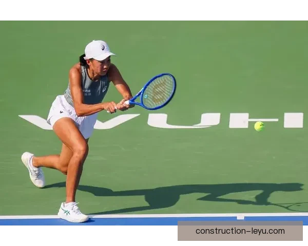 网球大师赛精彩对决 张帅力克世界第一晋级四强