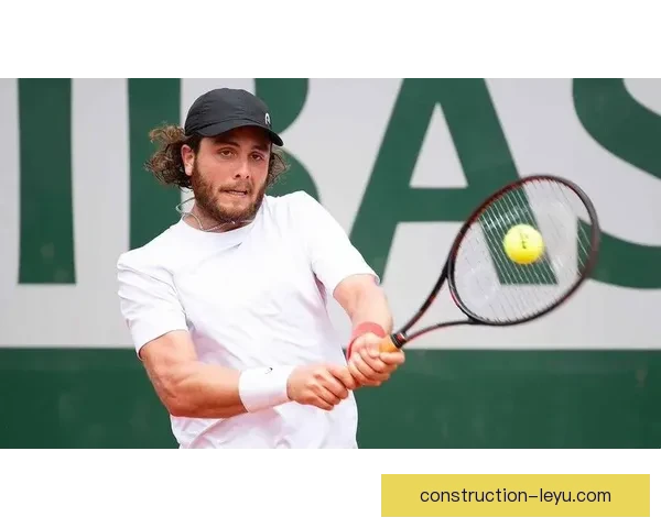 2026年网球赛季开幕 新星崛起与老将对决引发球迷热议