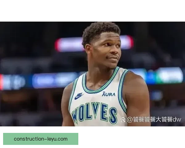 爱德华兹与东契奇季后赛全面表现数据深度对比分析